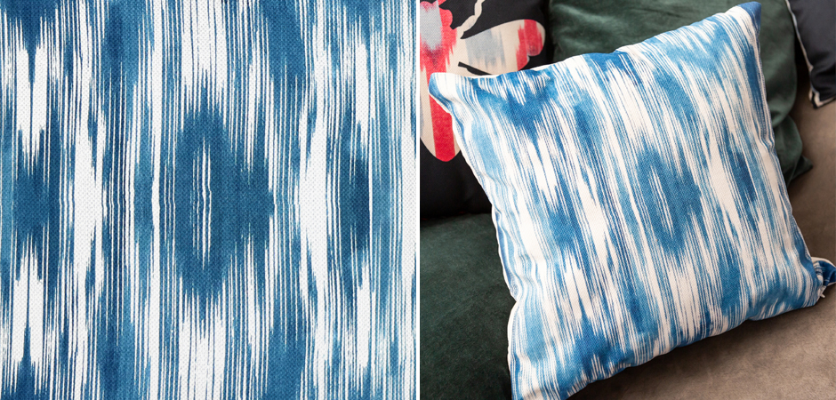 Декоративная подушка с голубым узором Ikat Pattern Декоративная подушка с голубым узором Ikat Pattern - Loft-Concept в Барнауле