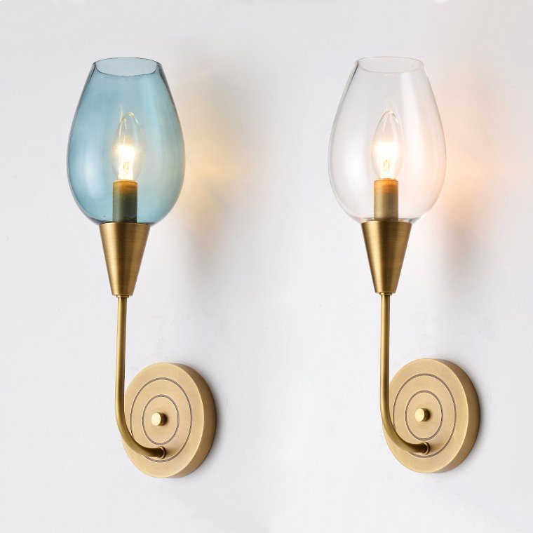 Бра VIOLA WALL Lamp Латунь Голубой пастельный Прозрачное Стекло Бра VIOLA WALL Lamp Латунь Голубой пастельный Прозрачное Стекло в Барнауле | Loft Concept