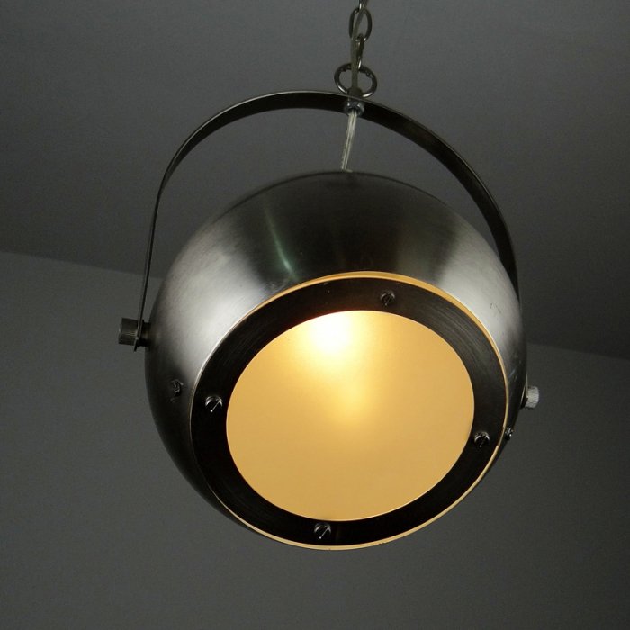 Подвесной светильник Loft Industrial restaurant lamp Серебряный Подвесной светильник Loft Industrial restaurant lamp Серебряный в Барнауле | Loft Concept