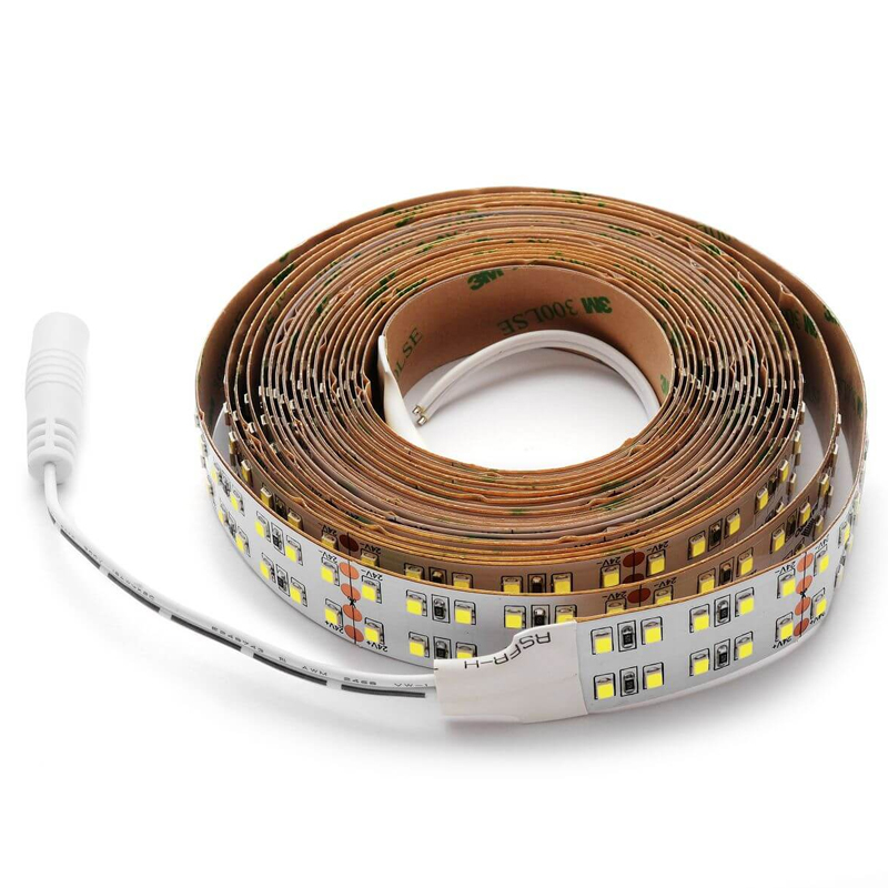 Светодиодная лента 38W/m 240LED/m 2835SMD холодный белый 5M Белый Светодиодная лента 38W/m 240LED/m 2835SMD холодный белый 5M Белый в Барнауле | Loft Concept