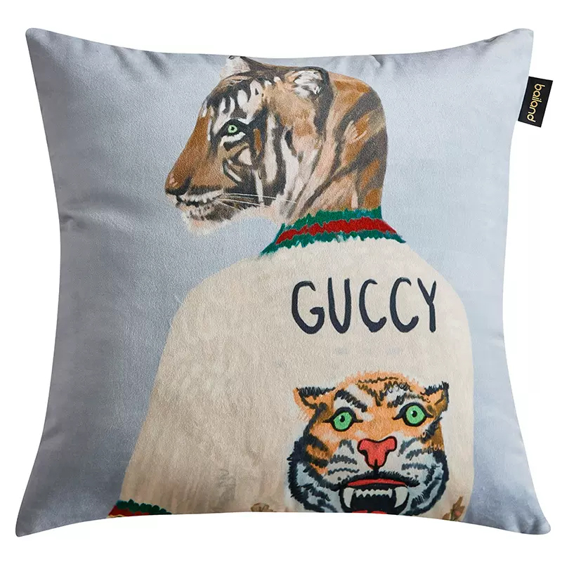 Декоративная подушка Стиль Gucci Tiger Cushion Grey Серый Мульти Декоративная подушка Стиль Gucci Tiger Cushion Grey Серый Мульти в Барнауле | Loft Concept
