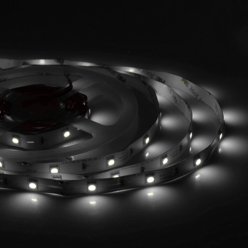 Светодиодная лента 7,2W/m 30Led/m 5050SMD дневной белый 5M Белый Светодиодная лента 7,2W/m 30Led/m 5050SMD дневной белый 5M Белый в Барнауле | Loft Concept