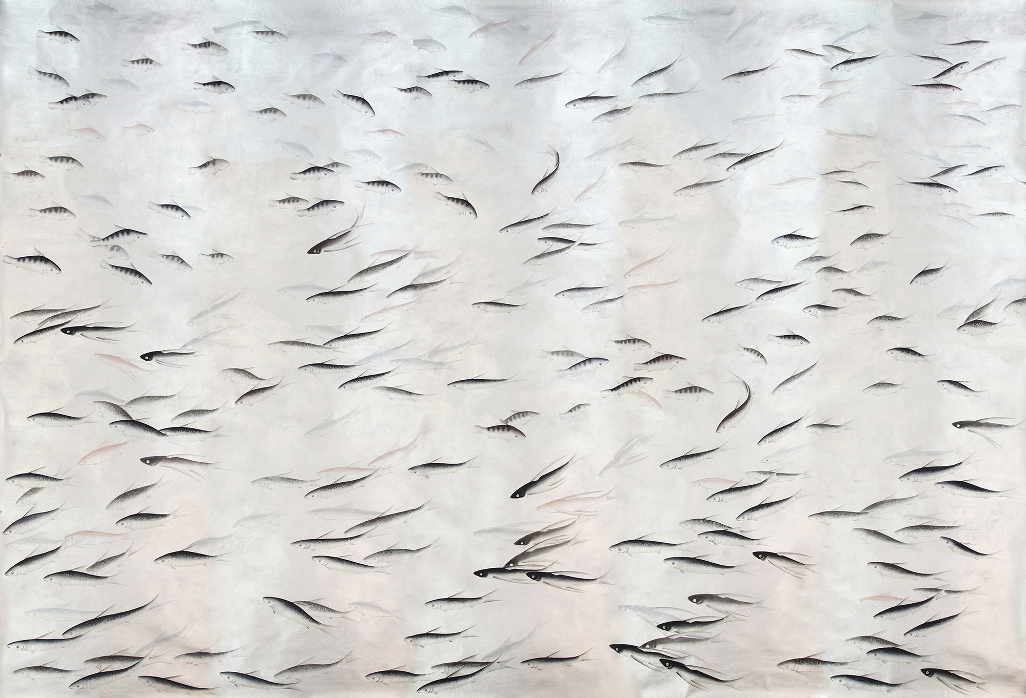 Обои ручная роспись Fishes Blue Pearl on Tarnished Silver gilded silk with pearlescent antiquing Обои ручная роспись Fishes Blue Pearl on Tarnished Silver gilded silk with pearlescent antiquing - постер Loft-Concept в Барнауле