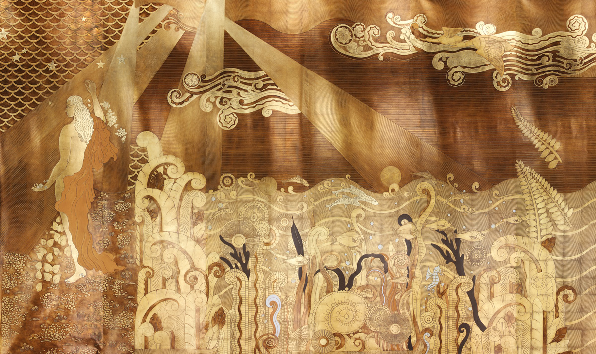 Обои ручная роспись в стиле Арт-деко Deco Dawn Bas Relief on Deep Rich Gold gilded paper Обои ручная роспись в стиле Арт-деко Deco Dawn Bas Relief on Deep Rich Gold gilded paper - постер Loft-Concept в Барнауле