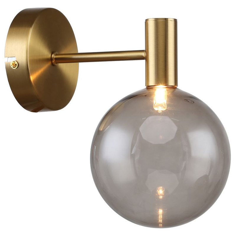 Бра с выдувным плафоном коньячного цвета Carmella Globe Brass Латунь Коньяк Бра с выдувным плафоном коньячного цвета Carmella Globe Brass Латунь Коньяк в Барнауле | Loft Concept