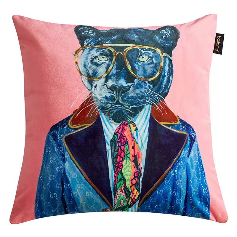 Декоративная подушка Стиль Gucci Panther Fashion Animals Cushion Pink Розовый Синий Мульти Декоративная подушка Стиль Gucci Panther Fashion Animals Cushion Pink Розовый Синий Мульти в Барнауле | Loft Concept
