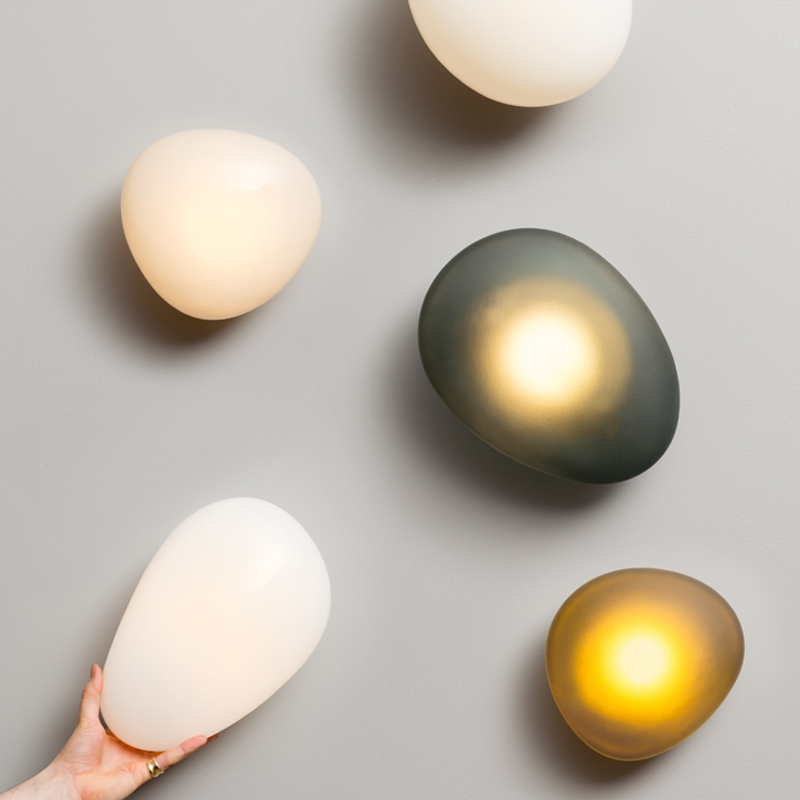 Бра ANDlight Pebble Ceiling Wall  Белое матовое стекло Серый Янтарь (Amber) в Барнауле | Loft Concept 
