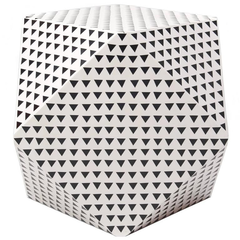 Triangular Black and White Geometric side table Черно-белый Triangular Black and White Geometric side table Черно-белый в Барнауле | Loft Concept