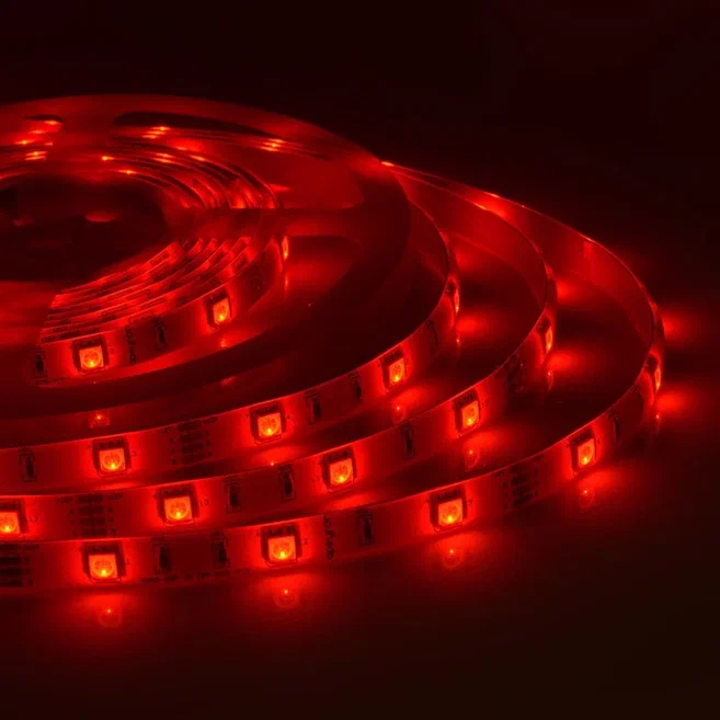 Светодиодная влагозащищенная лента 7,2W/m 30LED/m 5050SMD разноцветная 5M Белый Светодиодная влагозащищенная лента 7,2W/m 30LED/m 5050SMD разноцветная 5M Белый в Барнауле | Loft Concept