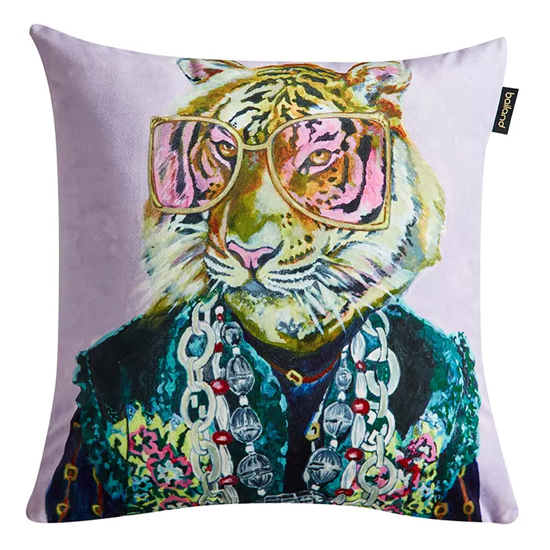 Декоративная подушка Стиль Gucci Tiger Fashion Animals Cushion Сиреневый Мульти Декоративная подушка Стиль Gucci Tiger Fashion Animals Cushion Сиреневый Мульти в Барнауле | Loft Concept