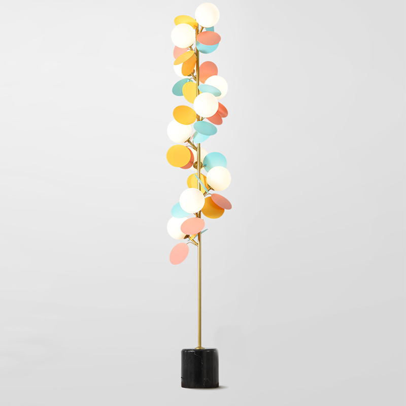 Торшер MATISSE Floor Lamp multi Белое матовое стекло Золотой Черный Мульти Торшер MATISSE Floor Lamp multi Белое матовое стекло Золотой Черный Мульти в Барнауле | Loft Concept