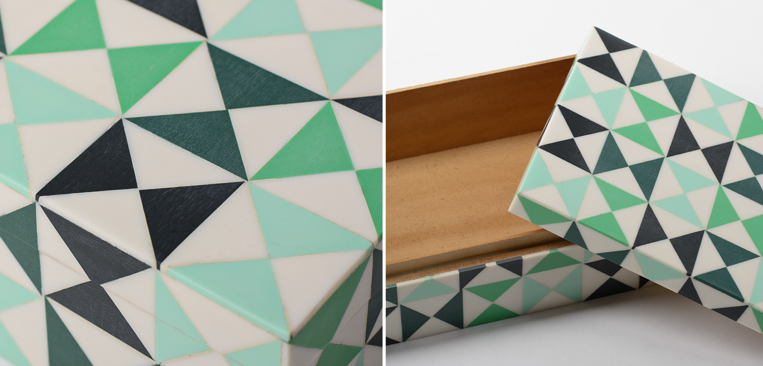 Шкатулка Small Triangles Green Bone Inlay Box - фото