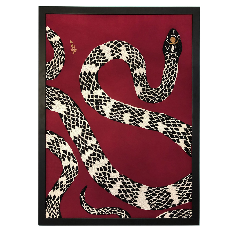 Панно из бисера Striped Snake Черно-белый Бургундский красный Панно из бисера Striped Snake Черно-белый Бургундский красный в Барнауле | Loft Concept