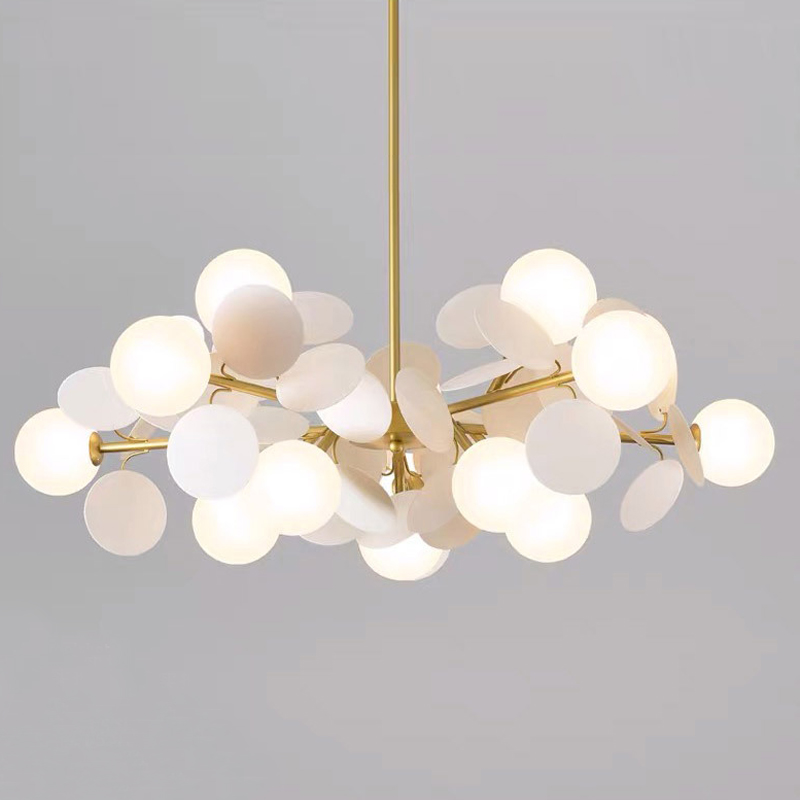Люстра MATISSE Chandelier white Золотой Белый Люстра MATISSE Chandelier white Золотой Белый в Барнауле | Loft Concept