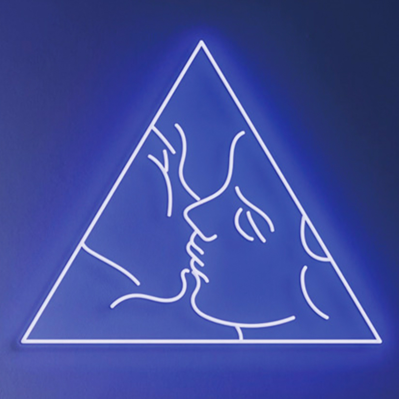 Неоновая настенная лампа Kiss Neon Wall Lamp Синий Синий Неоновая настенная лампа Kiss Neon Wall Lamp Синий Синий в Барнауле | Loft Concept