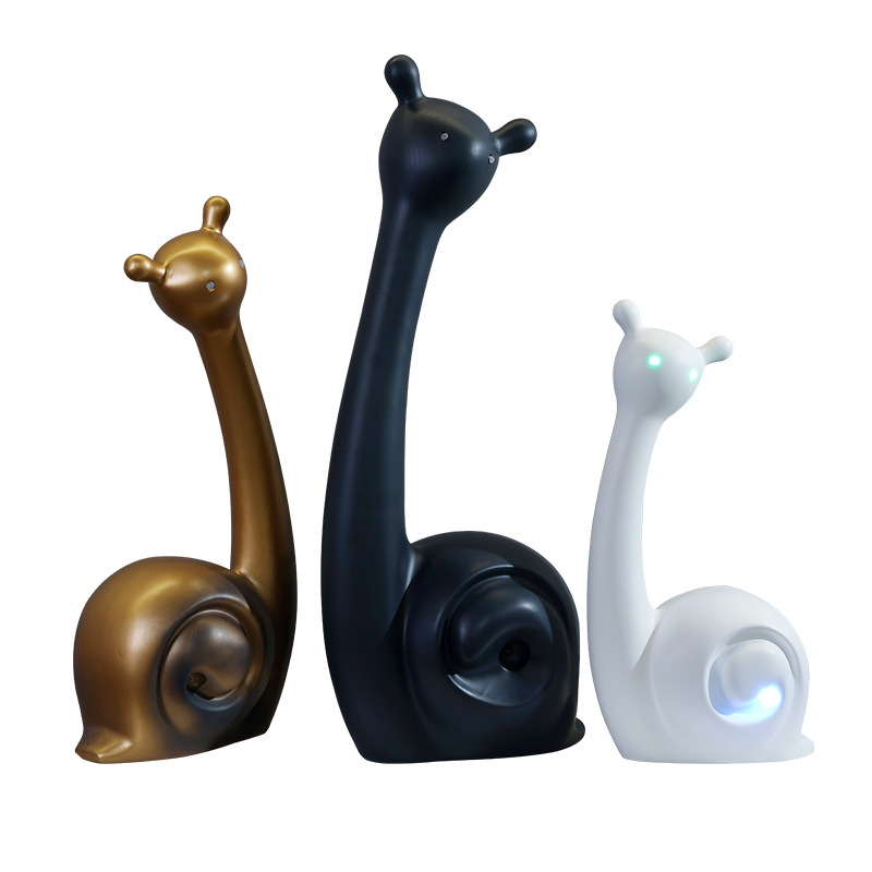Настольная лампа в виде улитки Snail Lamp Белый Золотой Черный Настольная лампа в виде улитки Snail Lamp Белый Золотой Черный в Барнауле | Loft Concept