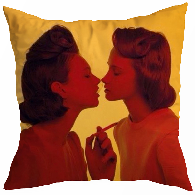 Декоративная подушка Seletti Cushion Smoking Girl Желтый Красный Декоративная подушка Seletti Cushion Smoking Girl Желтый Красный в Барнауле | Loft Concept