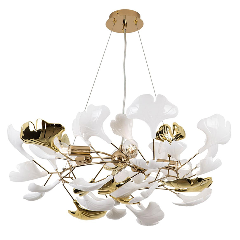 Люстра Wintery flover Gold с Белыми декоративными плафонами Золотой Белый Люстра Wintery flover Gold с Белыми декоративными плафонами Золотой Белый в Барнауле | Loft Concept