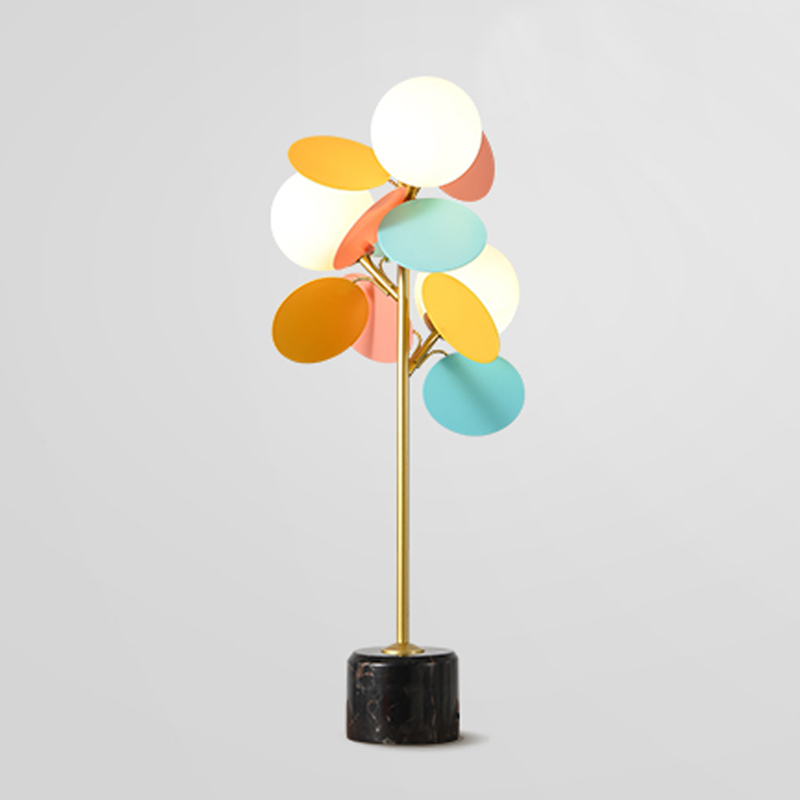 Настольная лампа MATISSE Table Lamp Multi Белое матовое стекло Золотой Черный Мульти Настольная лампа MATISSE Table Lamp Multi Белое матовое стекло Золотой Черный Мульти в Барнауле | Loft Concept