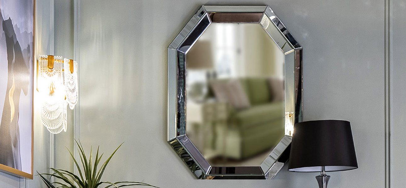 Зеркало с декором настенное Linda - фото