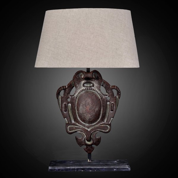 Настольная лампа RH Parisian Iron Shield Table Lamp Коричневый Настольная лампа RH Parisian Iron Shield Table Lamp Коричневый в Барнауле | Loft Concept