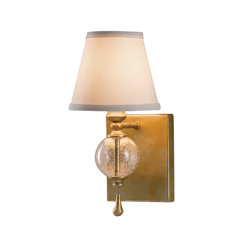 Бра со стеклянным шарообразным декором с пузырьками и бежевым абажуром Feiss Серебряный Белый Бежевый в Барнауле | Loft Concept 