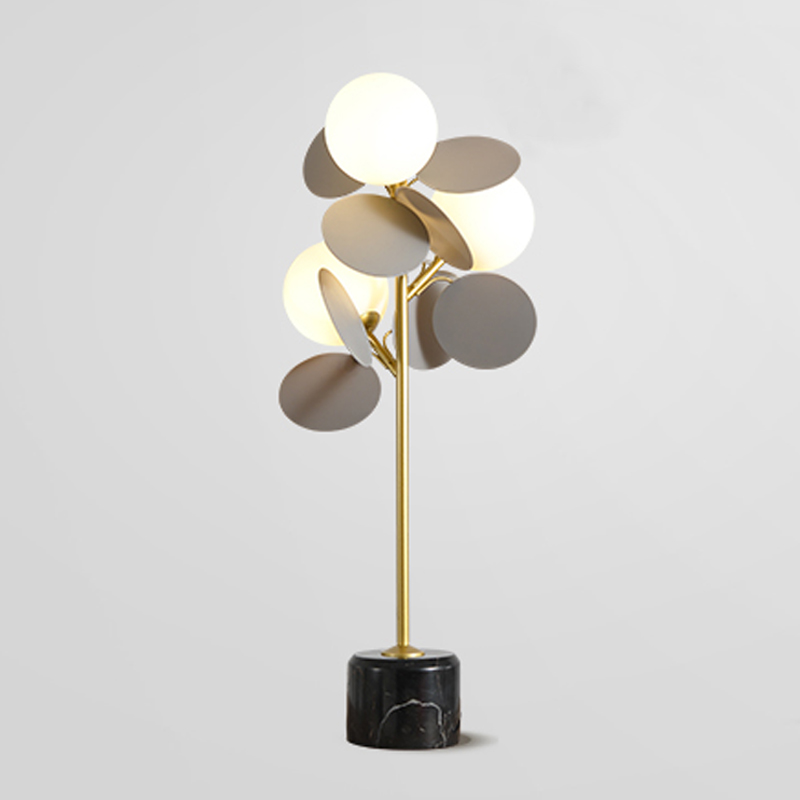 Настольная лампа MATISSE Table Lamp Белое матовое стекло Белый Золотой Черный Мокко в Барнауле | Loft Concept 