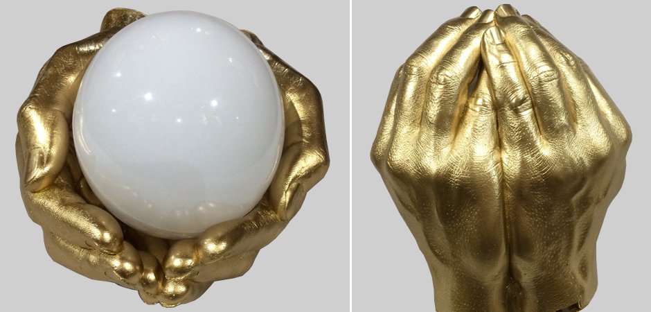 Бра Glowing Ball In The Gold Hands Бра Glowing Ball In The Gold Hands - Loft-Concept в Барнауле