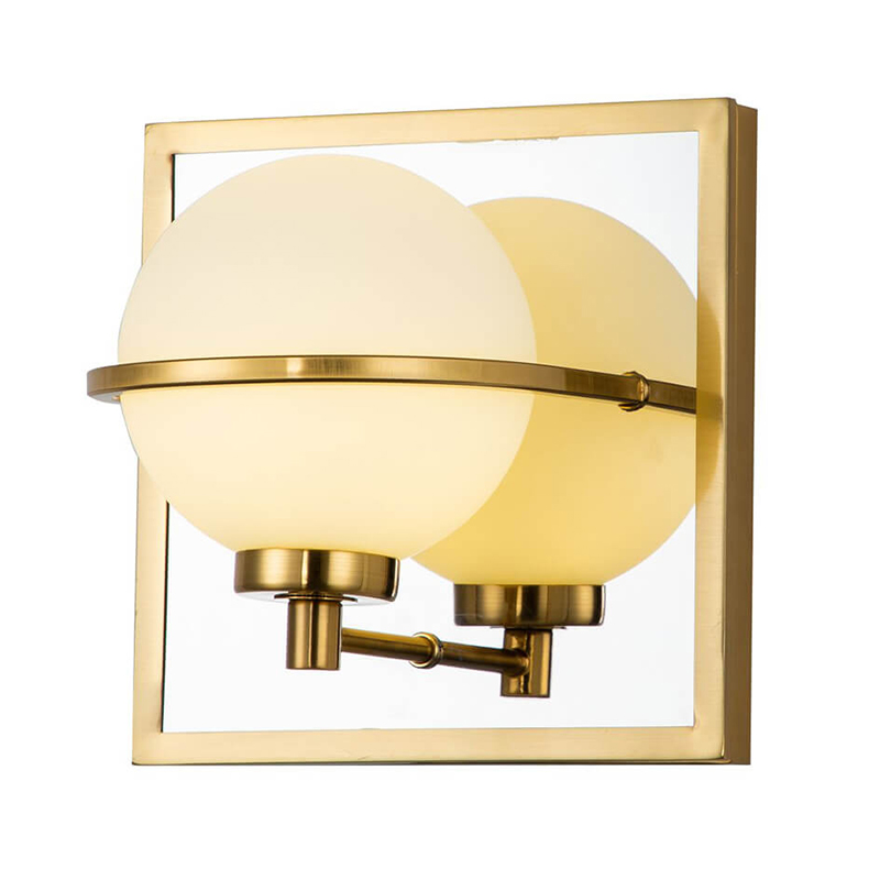 Бра Ball Reflection Wall Lamp Латунь Белый Бра Ball Reflection Wall Lamp Латунь Белый в Барнауле | Loft Concept