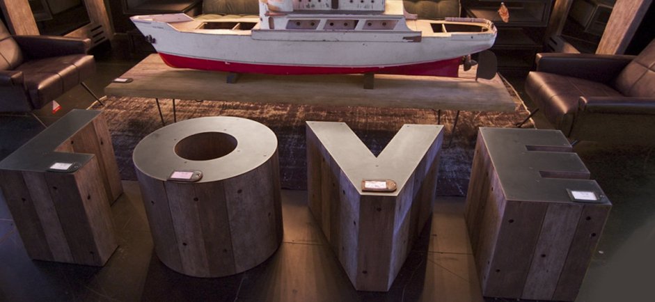 Столик Wooden Alphabet F Side Table Столик Wooden Alphabet F Side Table - Loft-Concept в Барнауле