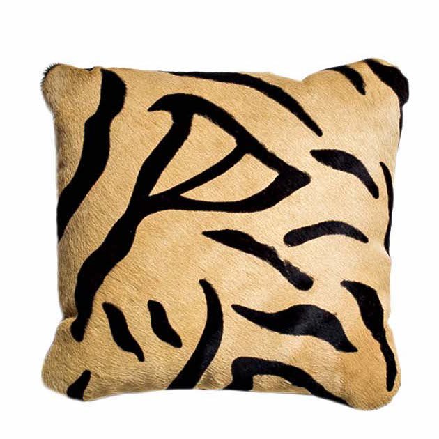Подушка меховая Tiger Бежево-серый Черный Подушка меховая Tiger Бежево-серый Черный в Барнауле | Loft Concept