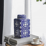 Ваза прямоугольной формы с крышкой и геометрическим узором в сине-белых цветах Blue & White Ornament  варинант исполнения - 6 | Loft Concept в Барнауле