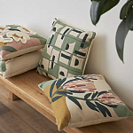 Подушка декоративная зеленого цвета с геометрическим рисунком Divine Abstractions варинант исполнения - 5 | Loft Concept в Барнауле