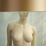 Лампа MANNEQUIN LAMP с абажуром изгибы тела варинант исполнения - 8 | Loft Concept в Барнауле