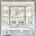 Обои с вышивкой ручной работы Moonlit Garden Original colourway on muslin варинант исполнения - 1 | Loft Concept в Барнауле