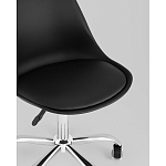 Офисный стул на металлическом основании EGGERY Black пластик варинант исполнения - 2 | Loft Concept в Барнауле