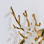 Бра золотого цвета с ветвями и белыми овальными стеклянными подвесками Droplet Chandelier варинант исполнения - 4 | Loft Concept в Барнауле