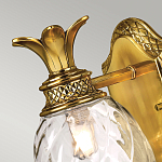 Бра для ванных комнат с прозрачным стеклянным плафоном в форме ананаса и декоративным основанием с рельефным узором Hinkley варинант исполнения - 2 | Loft Concept в Барнауле