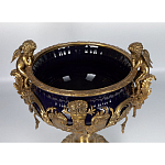 Чаша темно-синего цвета с фигурками ангелов и рельефным декором Eden Garden porcelain and bronze варинант исполнения - 8 | Loft Concept в Барнауле