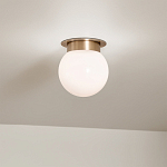 Потолочный светильник с белым матовым шарообразным плафоном Kichler варинант исполнения - 7 | Loft Concept в Барнауле