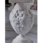 Приставной столик с резным античным узором Antique Engraving варинант исполнения - 3 | Loft Concept в Барнауле