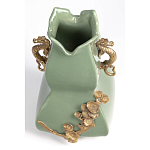Ваза зеленого цвета из фарфора с бронзовыми ручками в виде драконов и рельефным цветочным декором Eden Garden porcelain and bronze варинант исполнения - 6 | Loft Concept в Барнауле