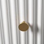 Тумбочка белая круглая с мраморной столешницей Thoroughbass варинант исполнения - 2 | Loft Concept в Барнауле