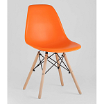 Пластиковый стул на ножках из массива бука Eames Orange варинант исполнения - 1 | Loft Concept в Барнауле