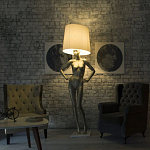 Лампа MANNEQUIN LAMP с абажуром руки на талии варинант исполнения - 7 | Loft Concept в Барнауле