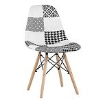 Пластиковый стул на ножках из массива бука Eames Черно-Белый Пэчворк варинант исполнения - 1 | Loft Concept в Барнауле