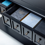 Черная консоль с выдвижными ящиками Monica варинант исполнения - 2 | Loft Concept в Барнауле