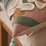 Подушка с цветочным принтом и кисточками Blooming Elegance Daisy варинант исполнения - 7 | Loft Concept в Барнауле