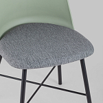 Стул из прочного пластика на металлическом основании Anora Green  варинант исполнения - 7 | Loft Concept в Барнауле