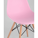 Пластиковый стул на ножках из массива бука Eames Pink варинант исполнения - 2 | Loft Concept в Барнауле
